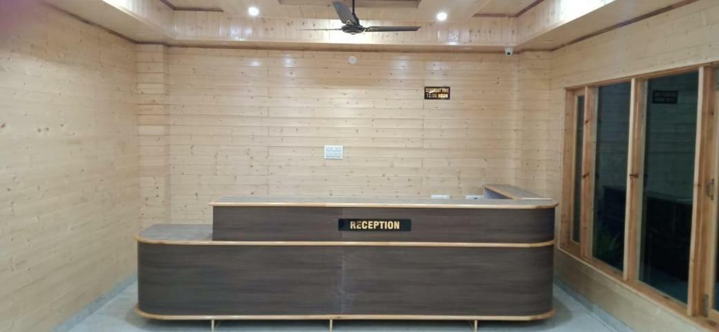 The White House Hotel Kasol Exterior foto