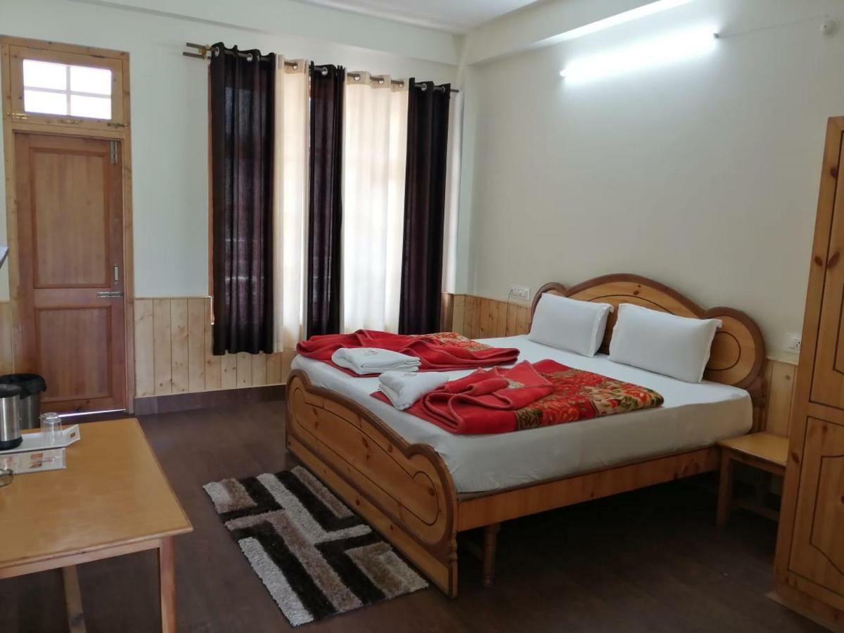 The White House Hotel Kasol Exterior foto